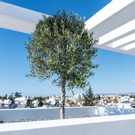 Ξενοδοχείο Regency Suites