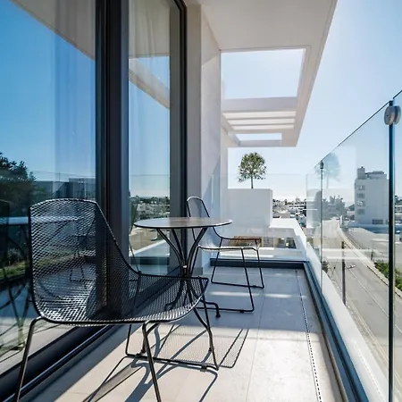 Ξενοδοχείο Regency Suites