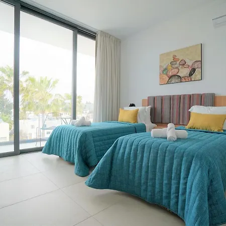 Regency Suites Ξενοδοχείο
