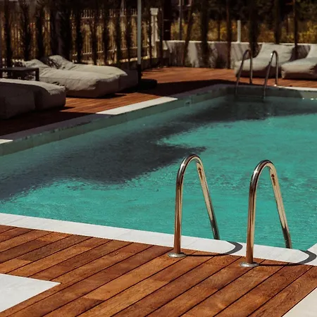 Ξενοδοχείο Regency Suites