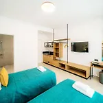Regency Boutique